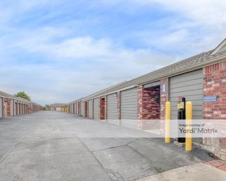 Photo 2 of Public Storage - 3030 Sycamore School Road, Fort Worth, TX
