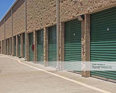 Storage Units for Rent available at 2255 North Highway 360, Grand Prairie, TX 75050