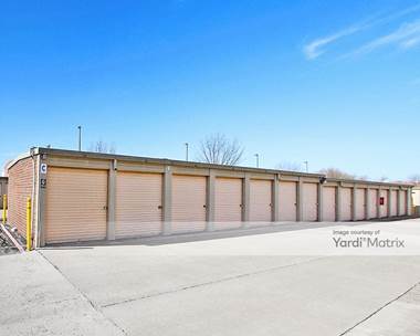 Storage Units for Rent available at 6162 Southwest Blvd, Banbrook, TX 76109