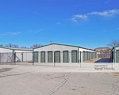 Storage Units for Rent available at 1433 Plaza Drive North, Granbury, TX 76048
