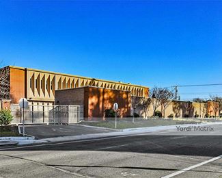 Photo 4 of Devon Self Storage - 4111 Marconi Avenue, Sacramento, CA