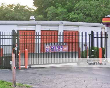 Storage Units for Rent available at 11810 North Nebraska Avenue, Tampa, FL 33612