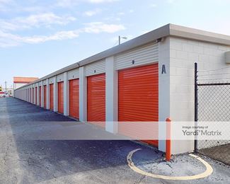 Photo 4 of Public Storage - 5014 South Dale Mabry Hwy, Tampa, FL