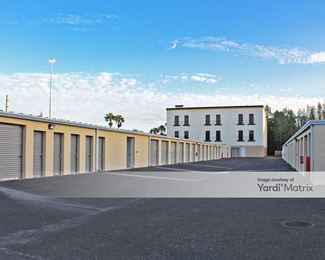Photo 5 of Extra Space Storage - 17231 Dona Michelle Drive, Tampa, FL