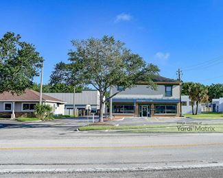 Photo 1 of Extra Space Storage - 624 Robin Road, Lakeland, FL