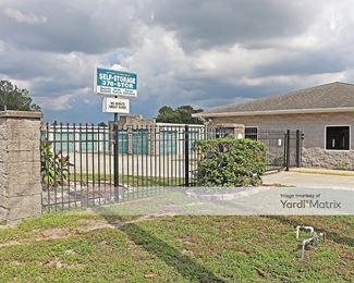 Photo 4 of Seven Springs Self Storage - 2852 Seven Springs Blvd, New Port Richey, FL