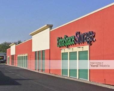 Storage Units for Rent available at 2550 Land O Lakes Blvd, Land O Lakes, FL 34639