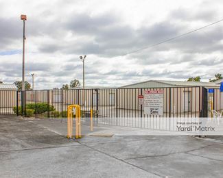 Photo 4 of Storage King USA - 330 Commonwealth Avenue North, Polk City, FL