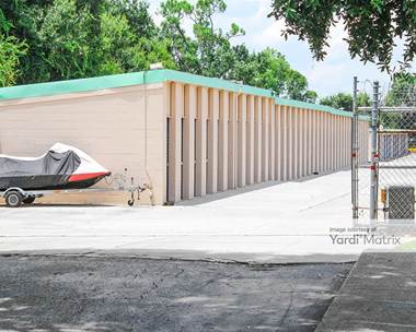 Storage Units for Rent available at 1925 George Jenkins Blvd, Lakeland, FL 33815