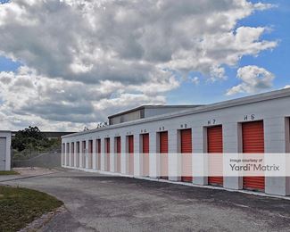 Photo 5 of AAA Mini Warehouse - 2114 Combee Road South, Lakeland, FL