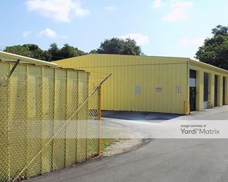 Photo 4 of Premier Storage - 5711 North 50th Street, Tampa, FL