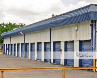 Photo 2 of Gator State Storage - 6717 Benjamin Road, Tampa, FL
