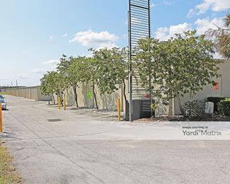 Photo 4 of Personal Mini Storage - 41040 Highway 27, Davenport, FL