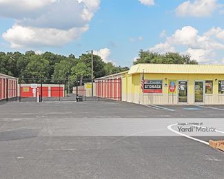 Photo 3 of Premier Storage - 38841 County Road 54 East, Zephyrhills, FL