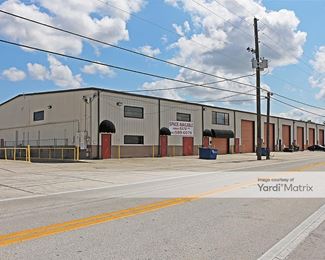 Photo 2 of Storage Zone Self Storage - 4709 Crump Road, Lake Hamilton, FL