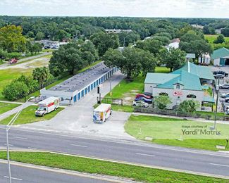 Photo 2 of Saver Self Storage - 3010 James L Redman Pkwy, Plant City, FL
