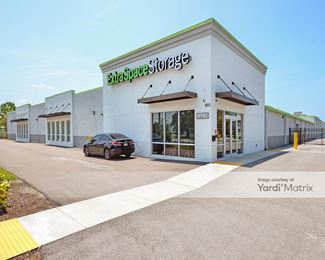 Photo 4 of Extra Space Storage - 1850 North Hercules Avenue, Clearwater, FL