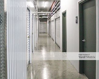 Photo 3 of Extra Space Storage - 9343 East Fowler Avenue, Thonotosassa, FL