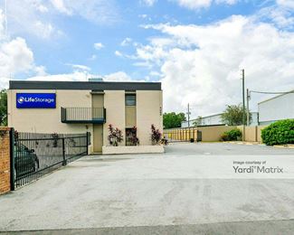 Photo 3 of Storage Rentals of America - 4066 Silver Star Road, Orlando, FL