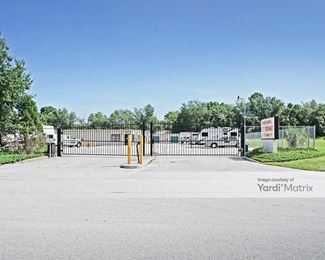 Photo 2 of Fort Knox Self Storage - 799 Duck Lake Road, The Villages, FL