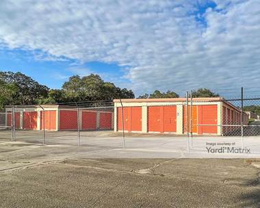Storage Units for Rent available at 21885 U.S. 441, Mount Dora, FL 32757