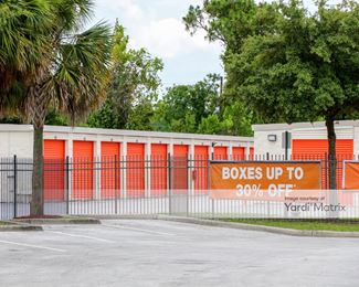 Photo 5 of Public Storage - 8149 Aircenter Court, Orlando, FL