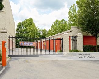 Photo 2 of Public Storage - 521 South State Road 434, Altamonte Springs, FL