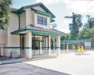 Photo 2 of Extra Space Storage - 5603 Metrowest Blvd, Orlando, FL