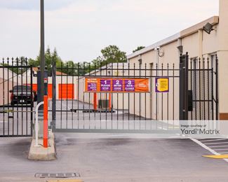 Photo 5 of Public Storage - 1051 Buenaventura Blvd, Kissimmee, FL
