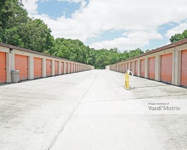 Storage Units for Rent available at 2394 US 441/27, Fruitland Park, FL 34731