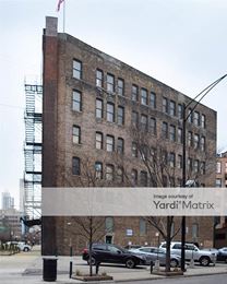 Photo 2 of East Bank Storage - 429 West Ohio Street, Chicago, IL