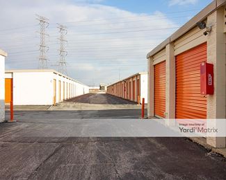 Photo 3 of Public Storage - 2345 173rd Street, Lansing, IL