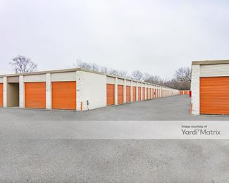 Photo 2 of Public Storage - 939 East 95th Street, Chicago, IL