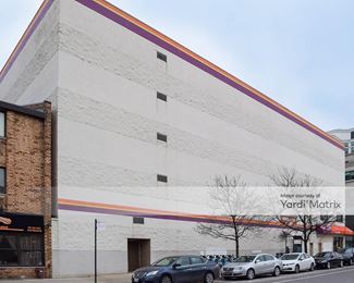 Photo 4 of Public Storage - 1129 North Wells Street, Chicago, IL