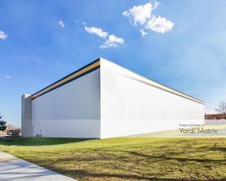 Photo 4 of Safeguard Self Storage - 4310 1st Avenue, Lyons, IL