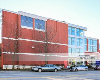 Photo 4 of Lock Up Self Storage, The - 750 Busse Hwy, Park Ridge, IL