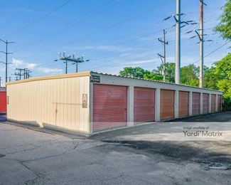 Photo 3 of Pro Self Storage - 3632 East Lake Avenue, Wilmette, IL
