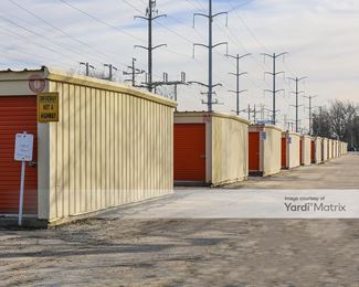 Photo 6 of Pro Self Storage - 3632 East Lake Avenue, Wilmette, IL