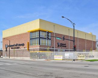 Photo 1 of Safeguard Self Storage - 4534 West North Avenue, Chicago, IL