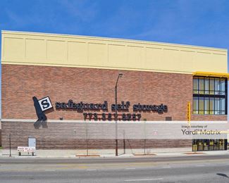 Photo 4 of Safeguard Self Storage - 4534 West North Avenue, Chicago, IL