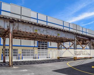 Photo 3 of Lock Up Self Storage, The - 3705 North Lincoln Avenue, Chicago, IL