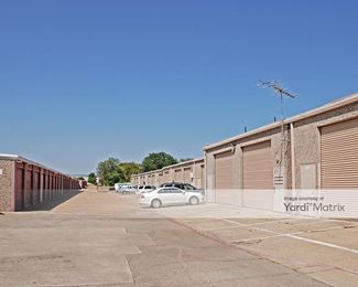 Photo 4 of RightSpace Storage - 502 West Kearney Street, Mesquite, TX