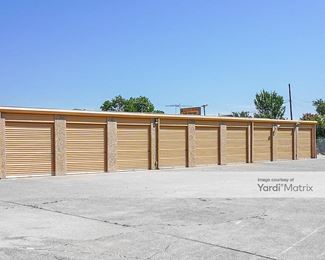 Photo 6 of RightSpace Storage - 502 West Kearney Street, Mesquite, TX