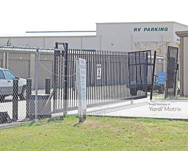 Storage Units for Rent available at 1760 I-30 Frontage Road, Rockwall, TX 75087
