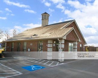 Photo 1 of Extra Space Storage - 585 South Macarthur Blvd, Coppell, TX