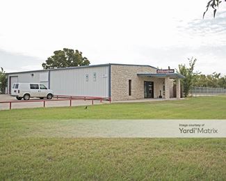 Photo 4 of Storage Zone - 621 South Mayhill Road, Denton, TX