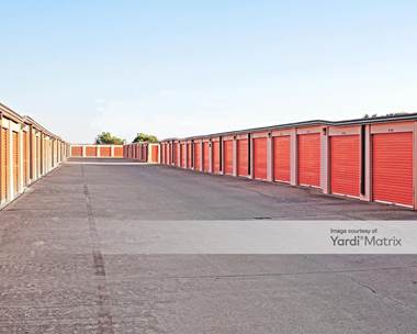 Storage Units for Rent available at 1750 West Northwest Hwy, Dallas, TX 75220