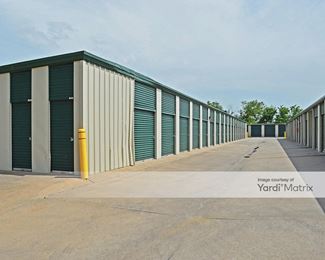 Photo 4 of Devon Self Storage - 8123 Wesley Street, Greenville, TX