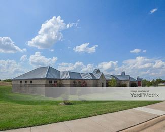 Photo 2 of Public Storage - 855 Lois Street, Roanoke, TX