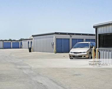 Storage Units for Rent available at 101 Brown Industrial Road, Waxahachie, TX 75167